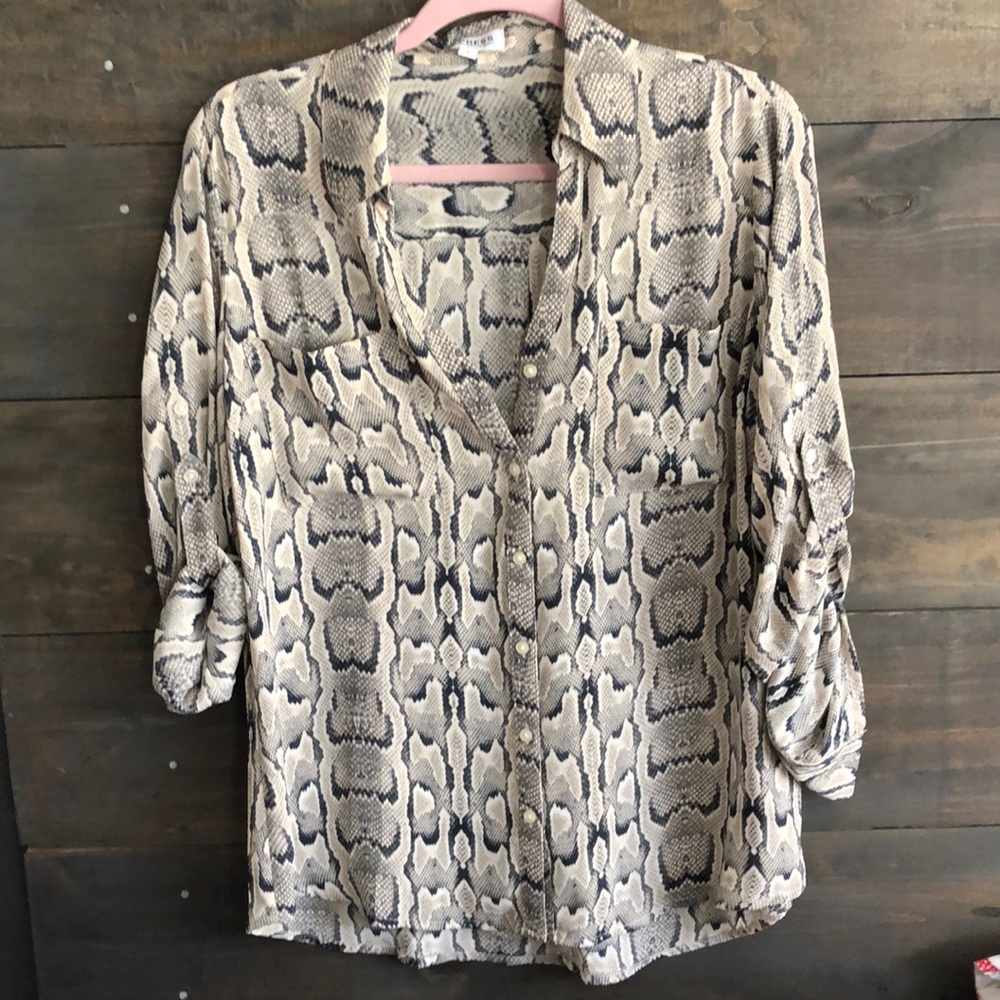 Express Portofino printed shirt, worn once